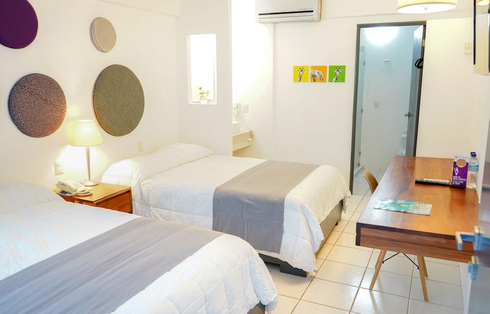 Hotel Tryp By Wyndham Chetumal Esterno foto