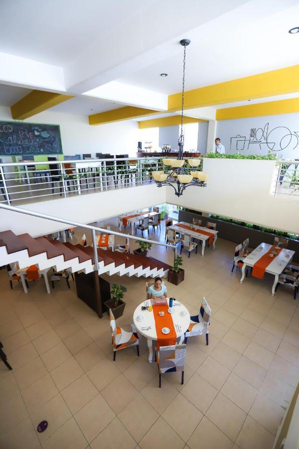 Hotel Tryp By Wyndham Chetumal Esterno foto