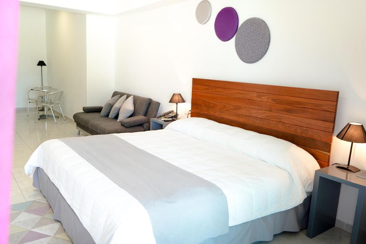 Hotel Tryp By Wyndham Chetumal Esterno foto