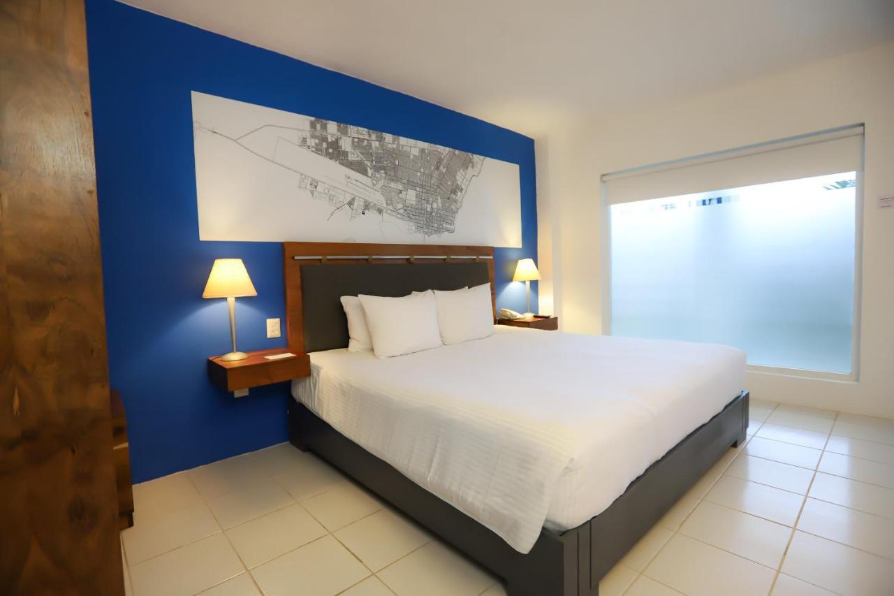 Hotel Tryp By Wyndham Chetumal Esterno foto